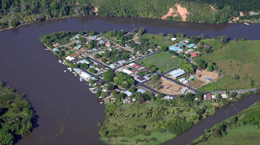 Hotel Sierpe River Kültér fotó